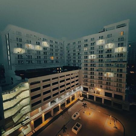 Dolphin Inn & Suites Manhattan Lucknow Ngoại thất bức ảnh